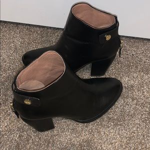 Women’s black leather boots